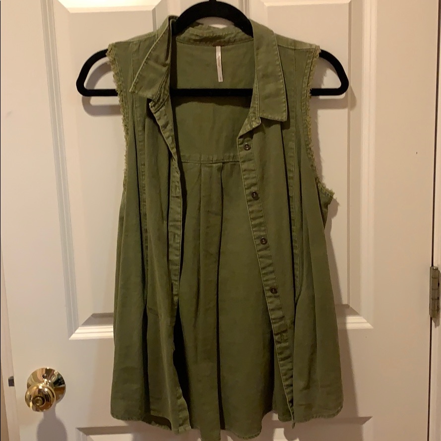 Button Down Cut Off Too